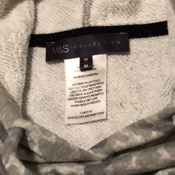M&S Collection Grey Leopard Print Hoodie - Picture 2 of 4